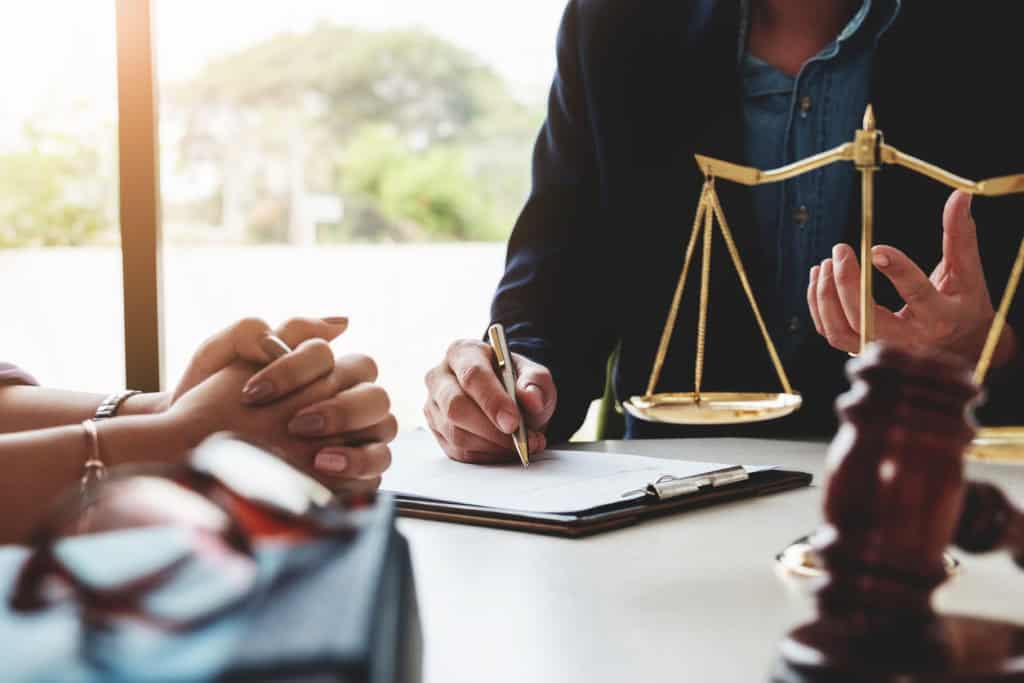 Court Applications vs. Mediation: A Less Stressful Path with EH Mediation Herne Bay